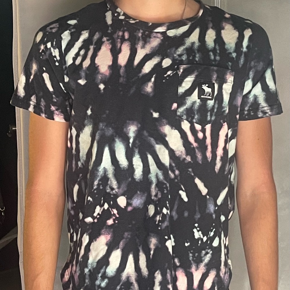 Boys Abercrombie tshirt